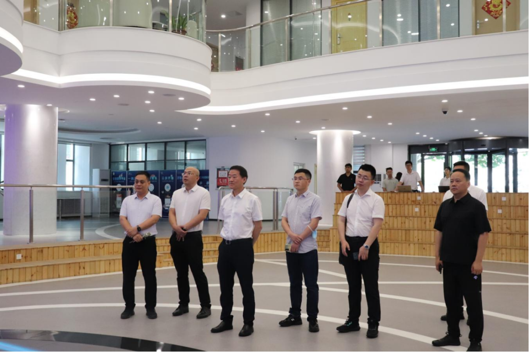 省尊龙凯时集团：“四个导向” 推动调查研究提质增效